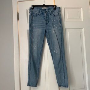 Holister mom jeans size 0. Waist size 24